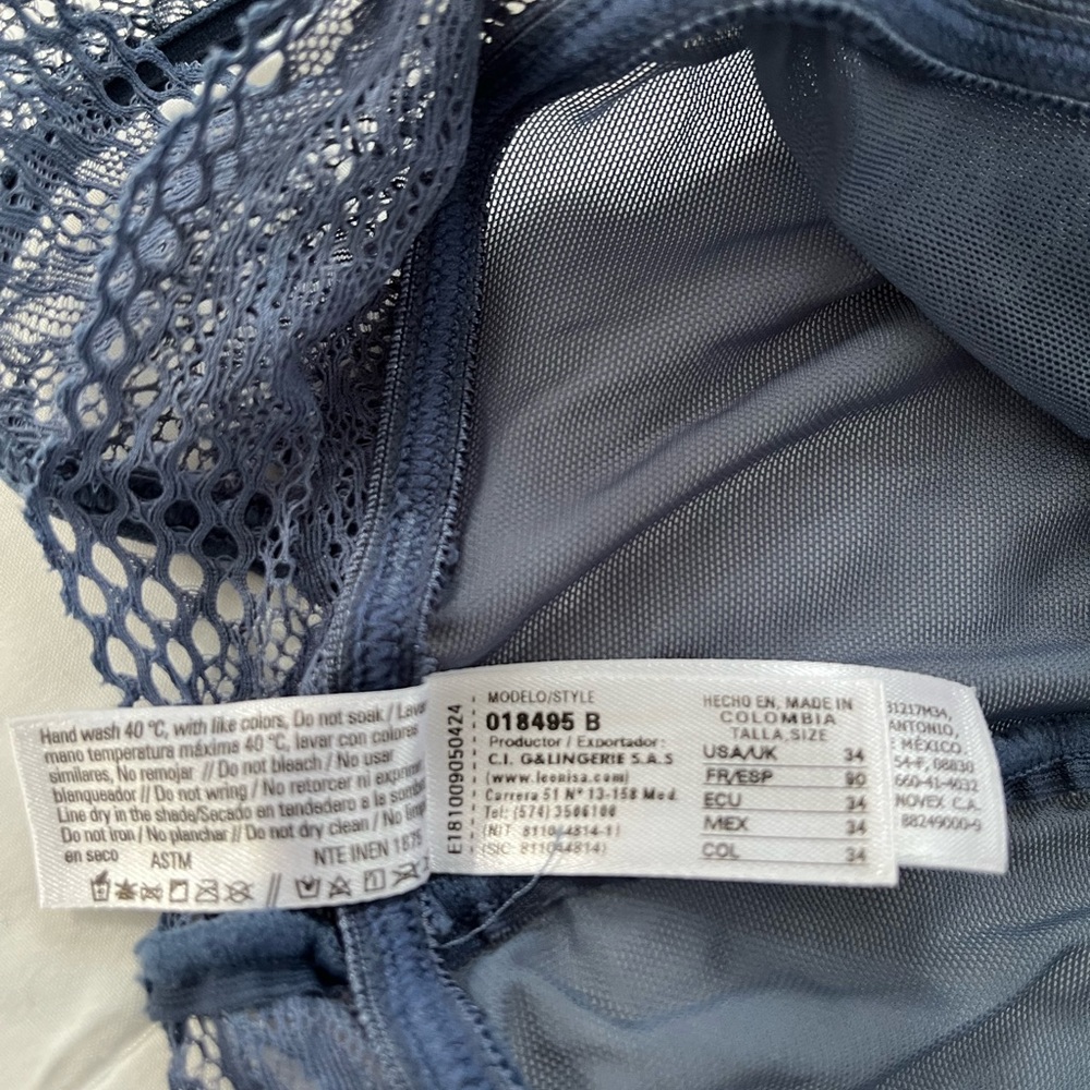 Leonisa Bodysuit Size 34B - Picture 8 of 11